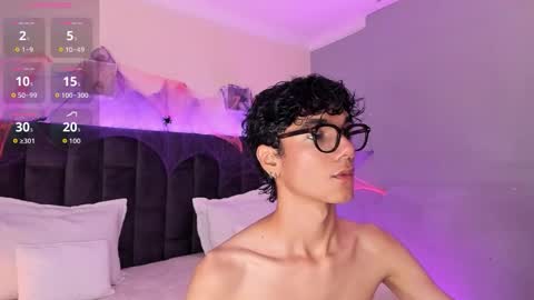 Phillip online show from 10.20.25