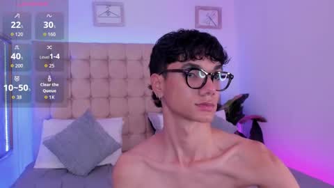 Phillip online show from 11.05.25