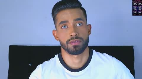 Snapshot of phillip_rayn chatting on 12.17.24 phillip online show from 12.17.24