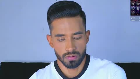 Snapshot of phillip_rayn chatting on 12.18.24 phillip online show from 12.18.24