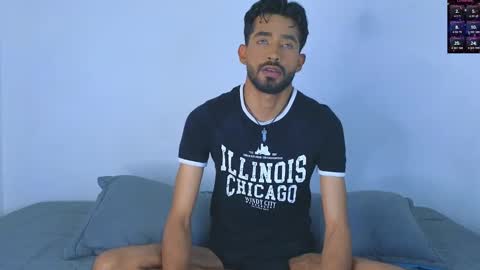 Snapshot of phillip_rayn chatting on 02.08.25 phillip online show from 02.08.25