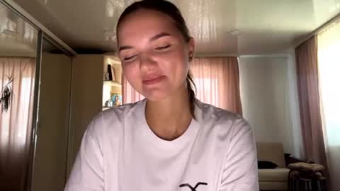 Eva online show from 08.04.26