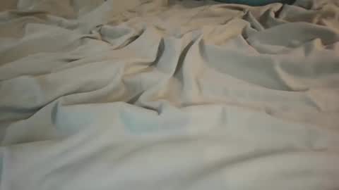 philuup225694 online show from 11.10.25