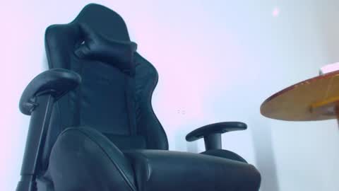 phlilloyhighclouds online show from 02.09.26