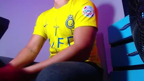 Snapshot of phoenixgnz08 chatting on 12.13.24 AdnierGnz online show from 12.13.24