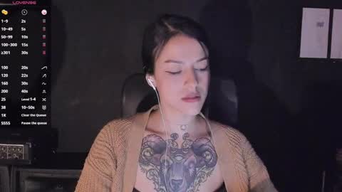 Snapshot of phoenixx_x chatting on 02.19.25 phoenixx_x online show from 02.19.25