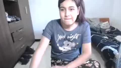 izzy online show from 07.06.26