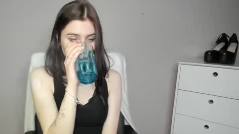 P I A online show from 12.02.25