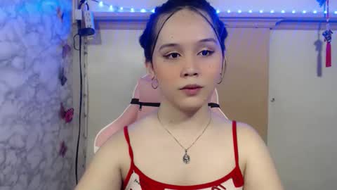 Ms Pia online show from 05.07.26