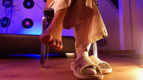 Snapshot of pia_mo chatting on 11.10.25 Special Couple Show - WELCOME TO XMAS 5 and 6 December - 2 at 8 pm COL hour online show from 11.10.25