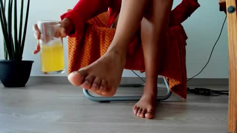 Snapshot of pia_mo chatting on 12.03.25 Special Couple Show - WELCOME TO XMAS 5 and 6 December - 2 at 8 pm COL hour online show from 12.03.25