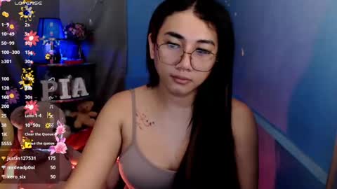 Pia online show from 01.22.25