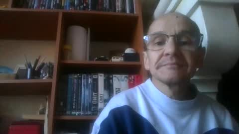 pichoun71 online show from 12.20.24