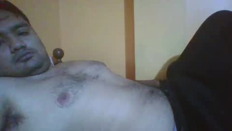 Snapshot of pichulonrenzo chatting on 05.25.26 PICHULAMOJADA online show from 05.25.26