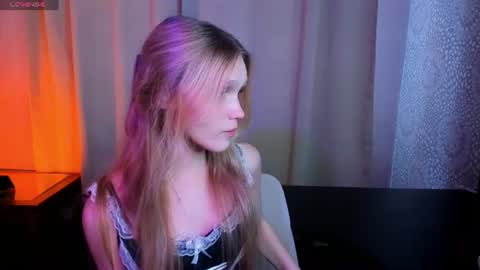 Adeline online show from 06.10.26