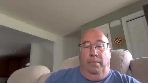 Snapshot of pickme11113 chatting on 10.13.25 pickme11113 online show from 10.13.25