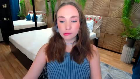 Emelie online show from 04.07.26