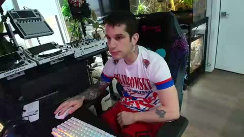 Snapshot of pierrefitch chatting on 11.03.25 Pierre Fitch online show from 11.03.25