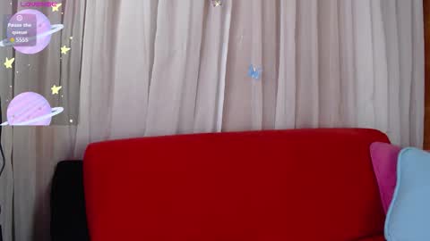 Snapshot of piink_sky chatting on 12.16.25 Sky online show from 12.16.25