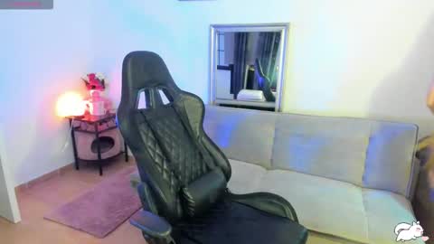 Snapshot of piinkpandora chatting on 09.15.25 PiinkPandora online show from 09.15.25