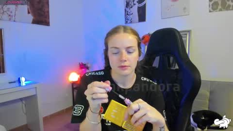 Snapshot of piinkpandora chatting on 10.29.25 PiinkPandora online show from 10.29.25