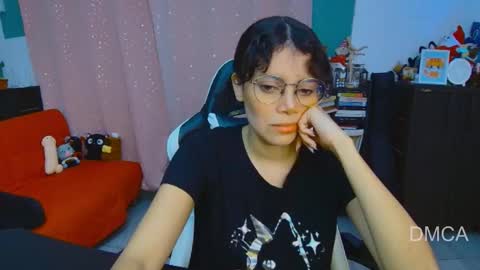 Snapshot of piixiie_d_oll chatting on 01.09.26 Andrea G online show from 01.09.26