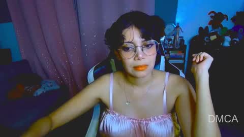 Snapshot of piixiie_d_oll chatting on 02.01.26 Andrea G online show from 02.01.26