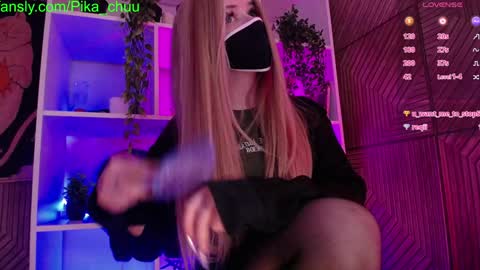 Snapshot of pika_pikaa chatting on 12.14.24 Sonya online show from 12.14.24