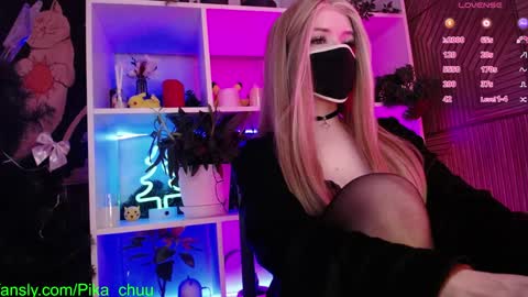 Snapshot of pika_pikaa chatting on 12.30.24 Sonya online show from 12.30.24