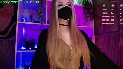 Snapshot of pika_pikaa chatting on 01.28.25 Sonya online show from 01.28.25