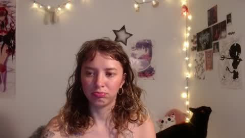 Snapshot of pikawiii chatting on 12.07.24 ill be back on monday 18th of november online show from 12.07.24