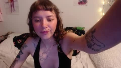 Snapshot of pikawiii chatting on 02.09.25 ill be back on monday 18th of november online show from 02.09.25