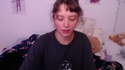 Snapshot of pikawiii chatting on 03.09.25 ill be back on monday 18th of november online show from 03.09.25