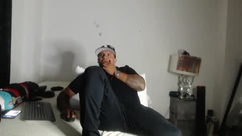 Snapshot of pikoro_gomez chatting on 03.06.25 pikoro_gomez online show from 03.06.25