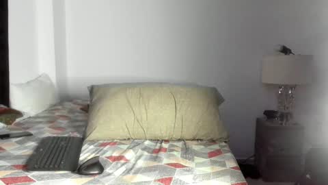 Snapshot of pikoro_gomez chatting on 09.18.25 pikoro_gomez online show from 09.18.25