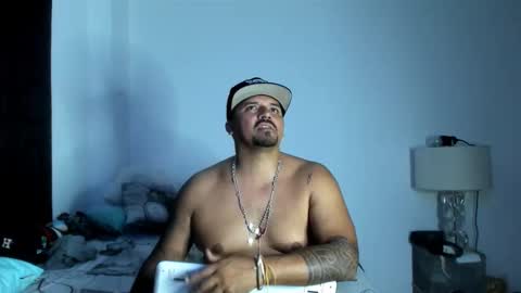 Snapshot of pikoro_gomez chatting on 11.26.25 pikoro_gomez online show from 11.26.25