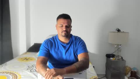 Snapshot of pikoro_gomez chatting on 12.16.25 pikoro_gomez online show from 12.16.25