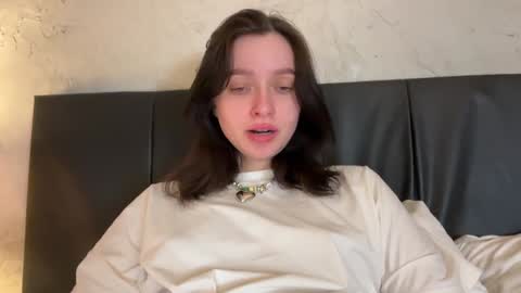 Snapshot of pileacadieri__ chatting on 01.10.25 Trisha     online show from 01.10.25