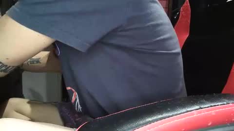 Snapshot of pils001 chatting on 09.21.25 Pils online show from 09.21.25