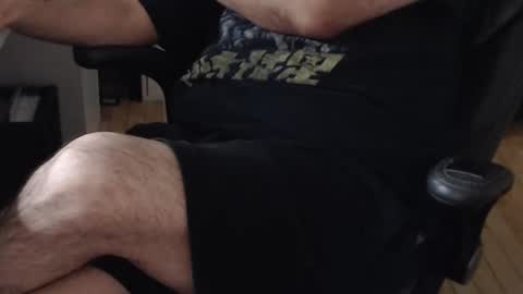 Snapshot of pimprobo chatting on 10.31.25 Pimp Robo online show from 10.31.25