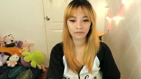 pinay beauty14 online show from 01.11.25