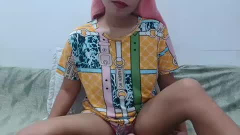 Snapshot of pinay_hot_mama005 chatting on 03.12.25 pinay_hot_mama005 online show from 03.12.25