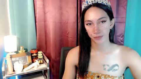 Snapshot of pinay_lucy chatting on 06.07.26 lucyLove online show from 06.07.26