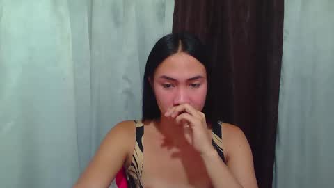 Snapshot of pinaycutie_jilian chatting on 09.12.25 jilian  online show from 09.12.25