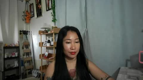 yumie  online show from 07.29.26