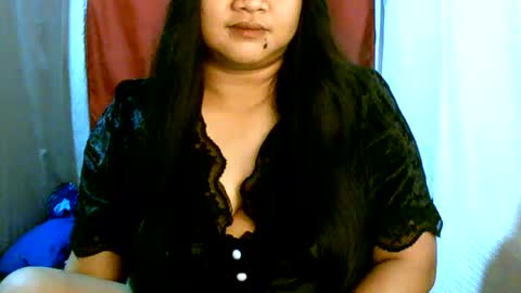 Snapshot of pinayjona chatting on 05.18.26 pinayjona online show from 05.18.26