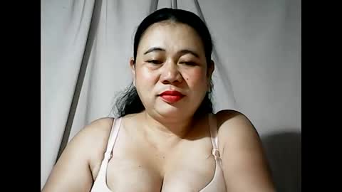 Snapshot of pinaymama12345 chatting on 02.12.26 pinaymama12345 online show from 02.12.26