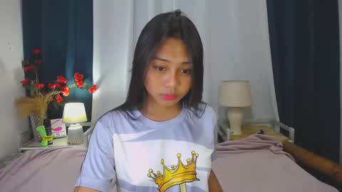 Snapshot of pinaysofia chatting on 01.14.25 pinaysofia online show from 01.14.25