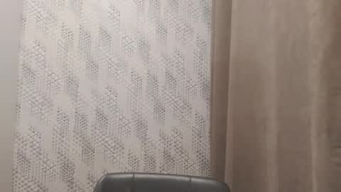       online show from 03.04.25