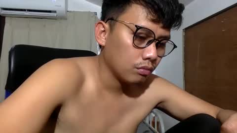 Snapshot of pingkoy0517 chatting on 04.03.26 pingkoy0517 online show from 04.03.26